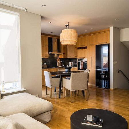 S19 - Akureyri Prime Apart. Lägenhet Exteriör bild